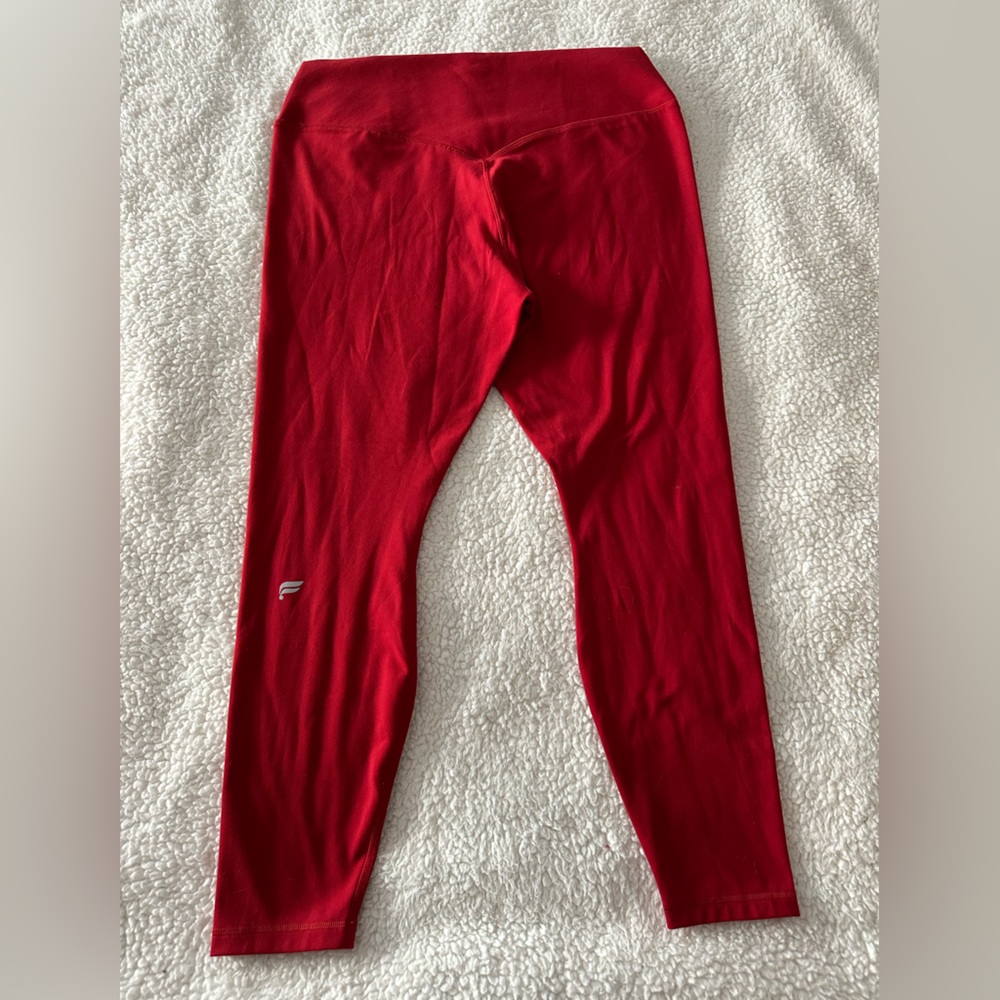Fabletics No Seam Pureluxe 7/8 Leggings - Picture 5 of 7